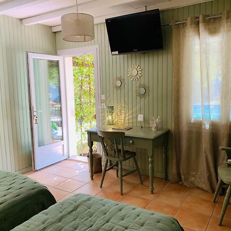 Logis Hotel Restaurant Hostellerie De La Tour Фонвией Екстериор снимка
